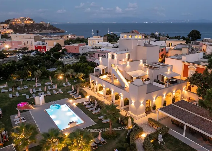 Insula Boutique Hotel
