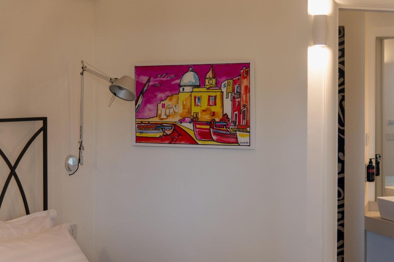 Insula Boutique Hotel 4*
