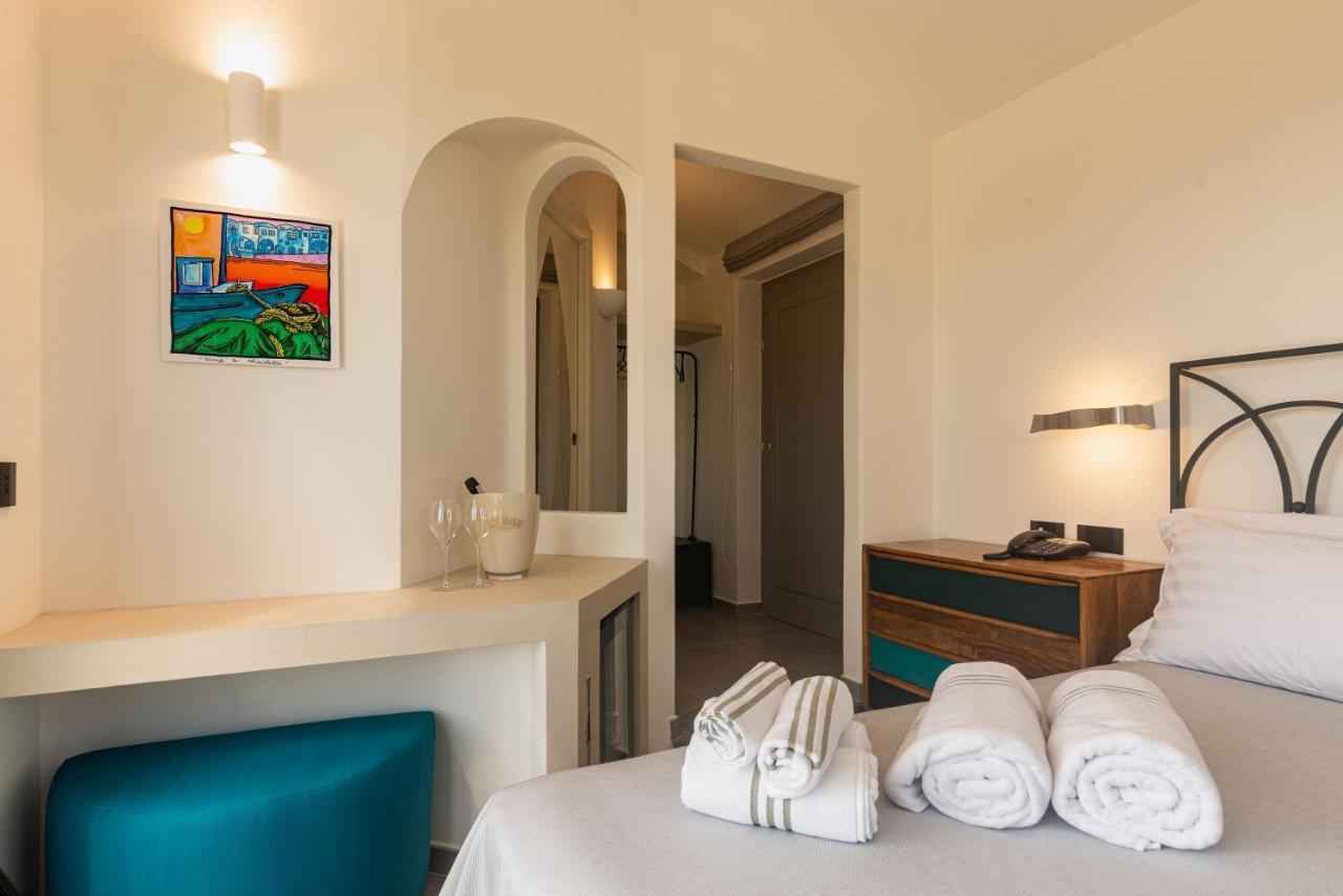 Insula Boutique Hotel 4*
